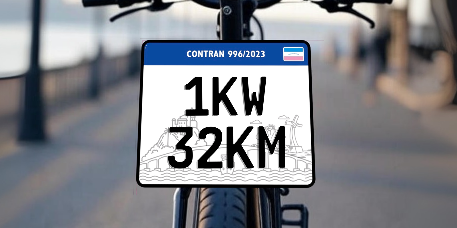 Placa para bicicleta elétrica modelo CONTRAN 996/2023 com design da Terceira Ponte e Convento da Penha